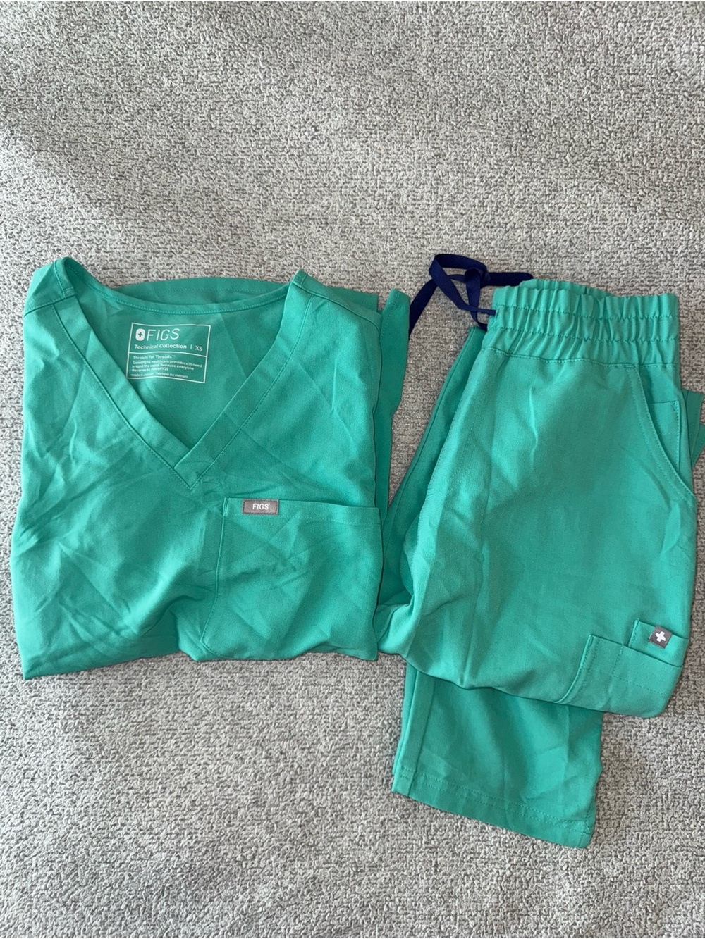 FIGS Surgical Green Set